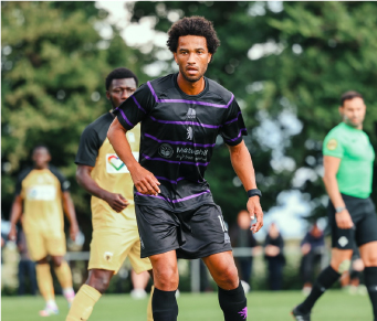 K.ベールスホットV.A. アップシャツ広告のイメージ画像